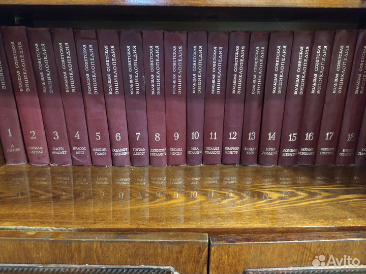 Продаю книги