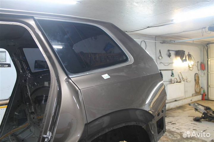 Четверть кузова задняя левая Volvo XC90 2014-2019