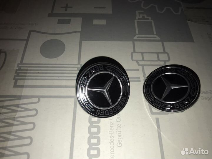 Эмблема решетки радиатора Mercedes w222