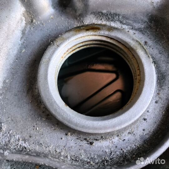 Двигатель в сборе 2ZR-FAE Toyota Isis 2013г ZGM15