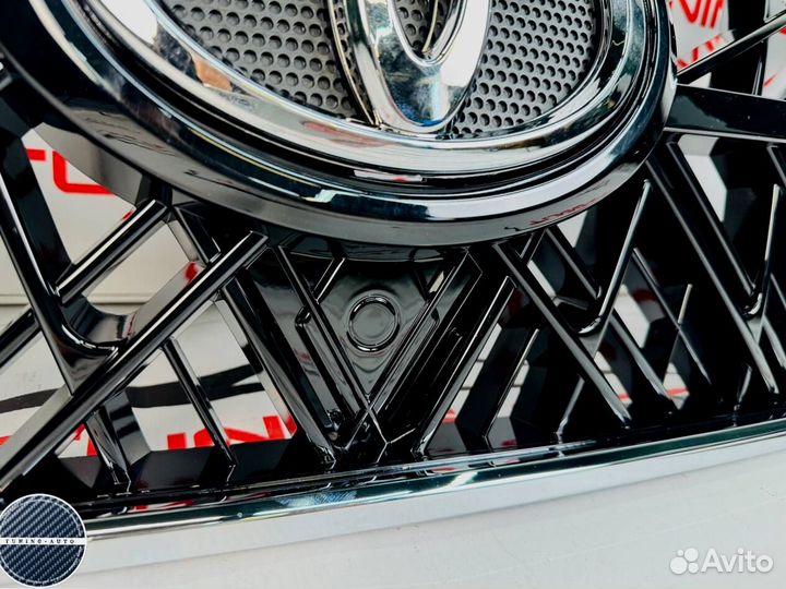 Решетка радиатора Toyota Land Cruiser 200 TRD 2008