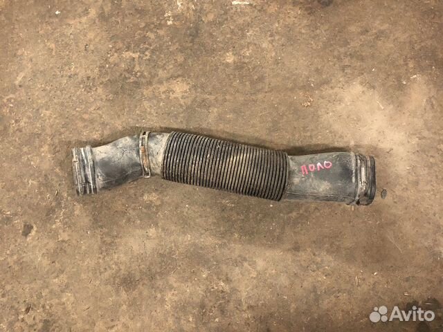 Volkswagen polo патрубок