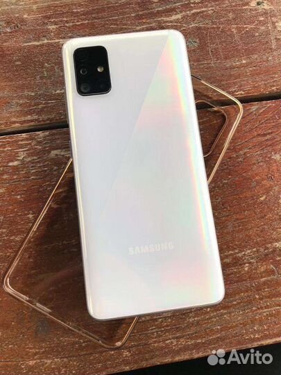 Samsung A51
