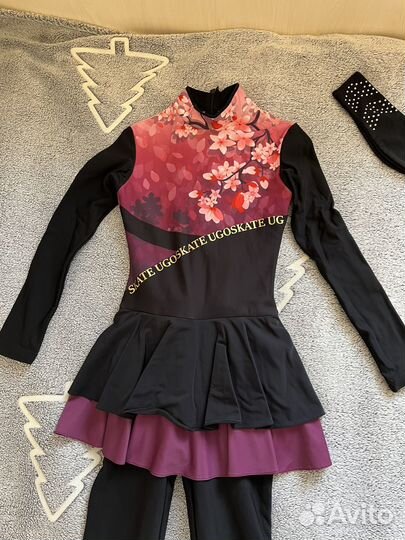 Костюм для фигурного катания 140