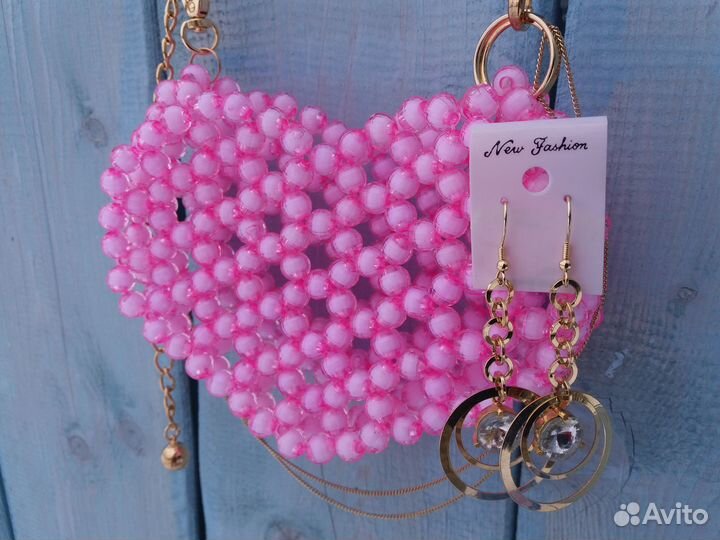 Сумка, в виде сердца, цепь на шею (Корея)