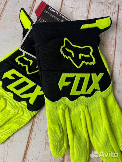 Мотоперчатки