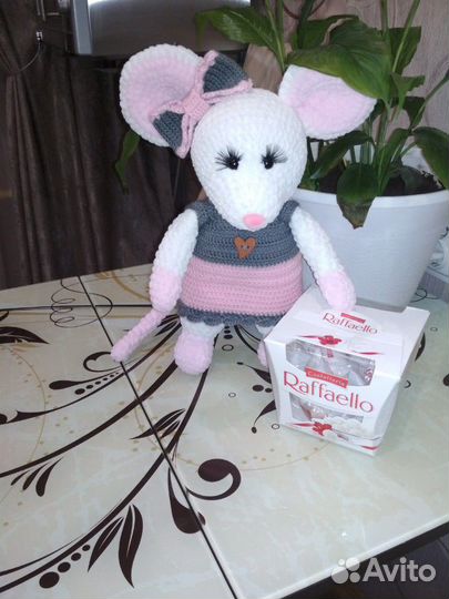 Плюшевая мышка