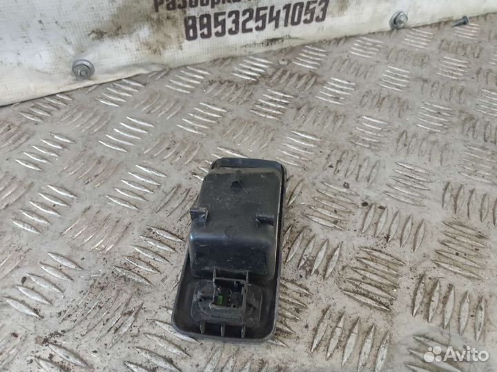 Кнопка стеклоподъёмника задняя левая ford focus 2