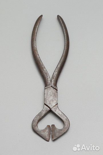 Старинные щипцы для колки сахара, Россия, 19 в