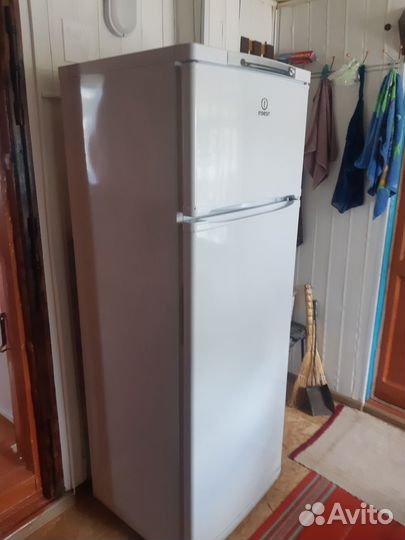 Холодильник