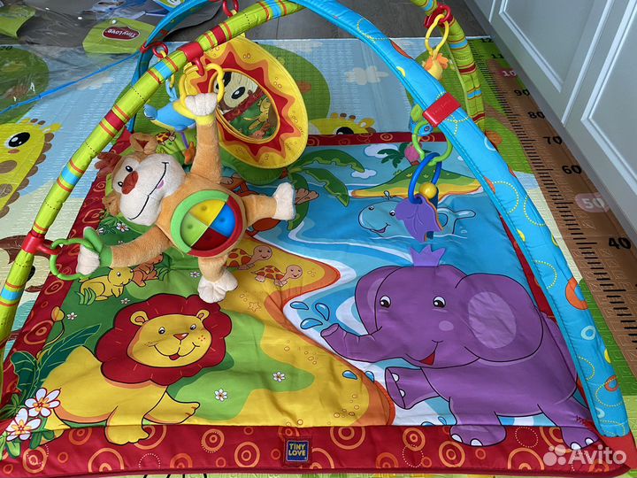 Детский развивающийся коврик