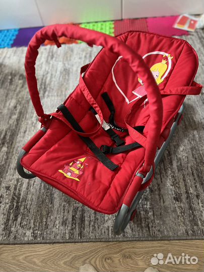 Шезлонг детский