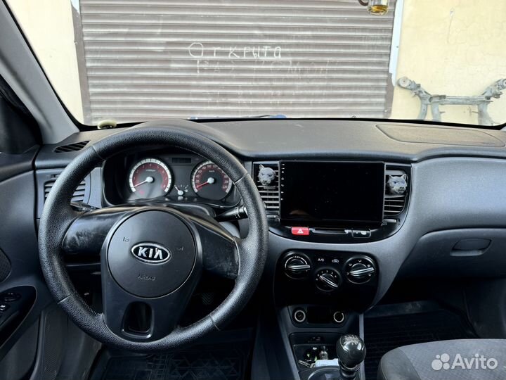 Kia Rio 1.4 МТ, 2009, 248 000 км