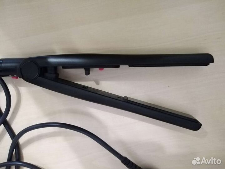 Выпрямитель для волос