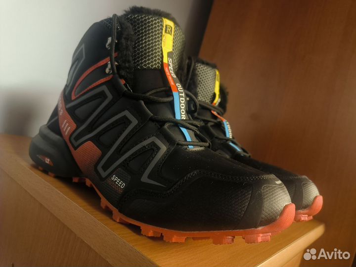 Новые Зимние ботинки salomon