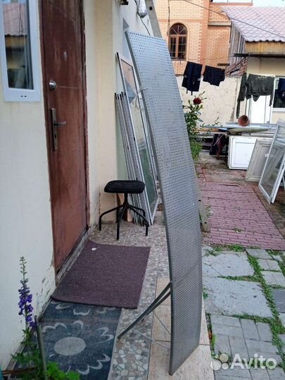 Рекламный стенд металлический