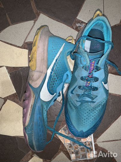 Кроссовки nike