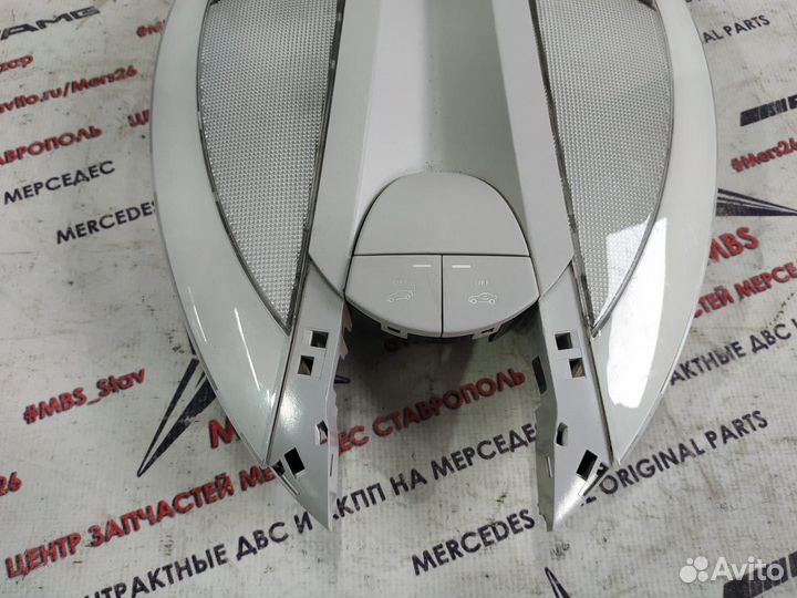 Плафон передний w211 Mercedes рест