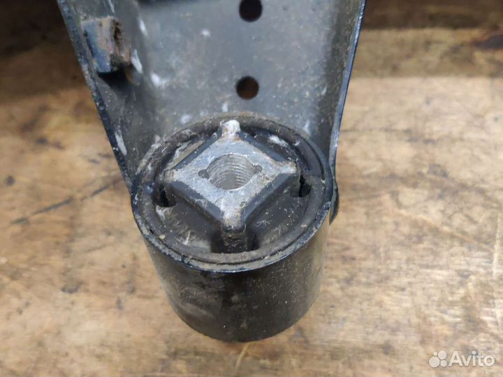 Подрамник задний BMW X5 E70