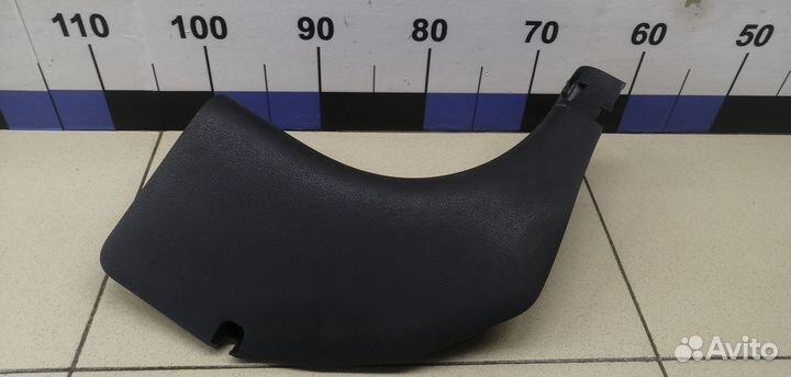 Обшивка стойки Juke (F15) 2011