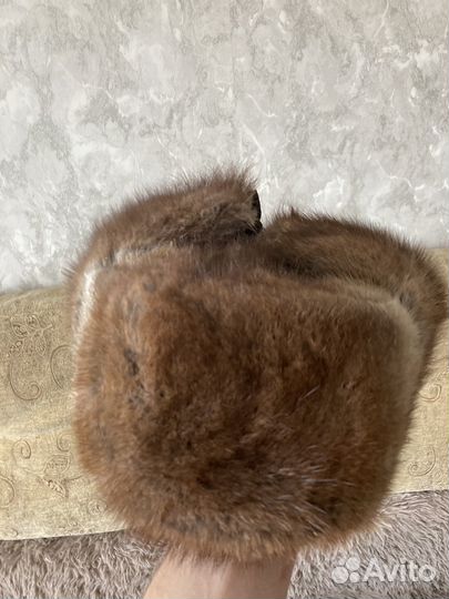 Меховые шапки