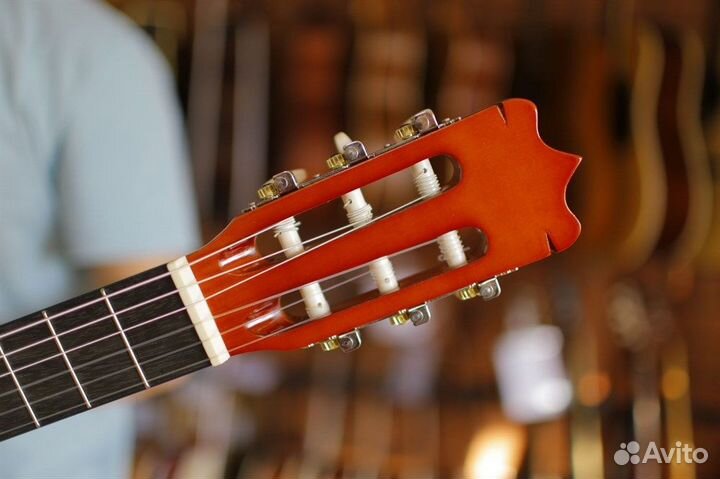 Классическая гитара 4/4 Fabio + Аксессуары