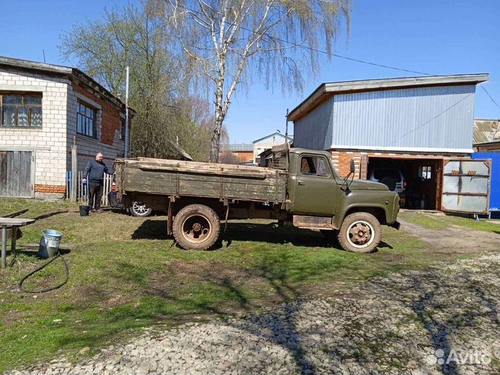 Запчасти на газ 52