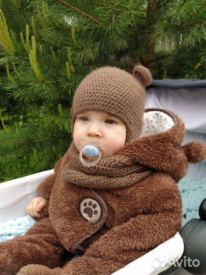 Комплект шапочка и шарф. Ручная работа