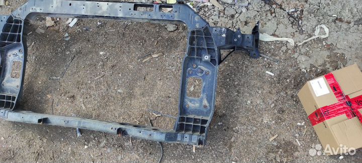 Панель передняя KIA sportage 4