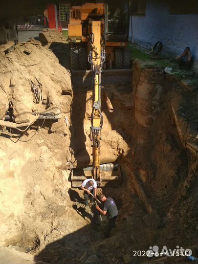 Аренда полноповоротного экскаватора