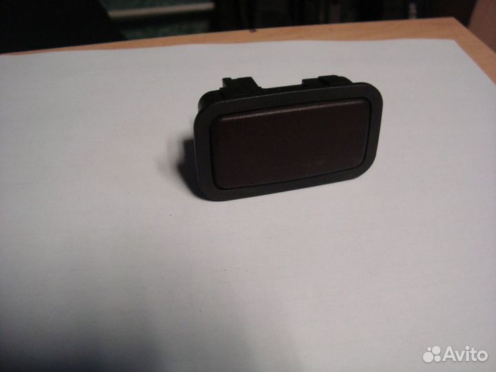 Фонарь обшивки багажника W164 A1648200058