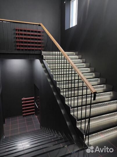 Подсветка, освещение, люстры, неон