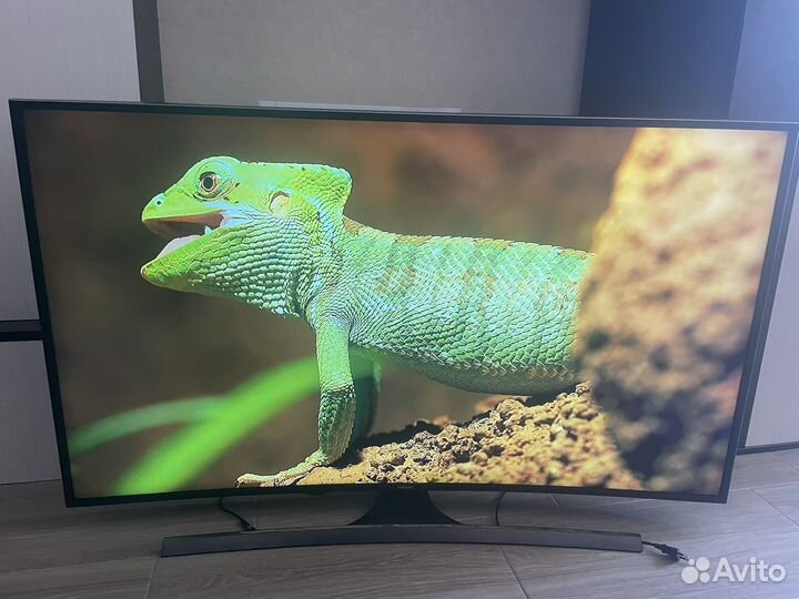 Телевизор Samsung UE55JU6600U (SMART Tv)