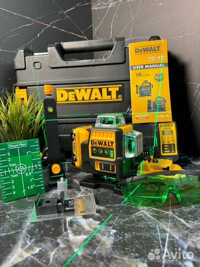 Лазерный уровень dewalt 4D 16 линий