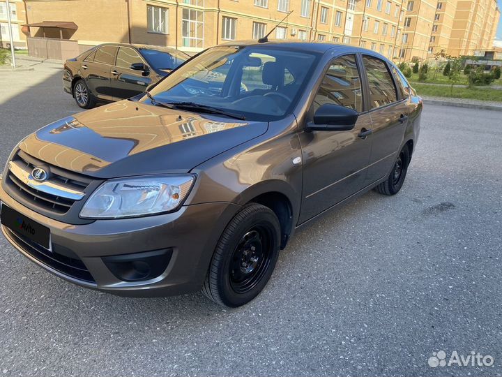 LADA Granta 1.6 МТ, 2018, 32 000 км
