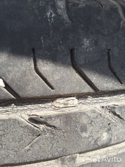 Bridgestone Blizzak Revo2 225/65 R17