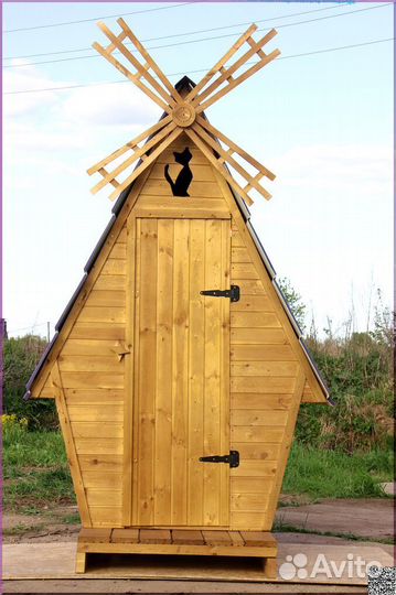 Уличный туалет деревянный DRE451