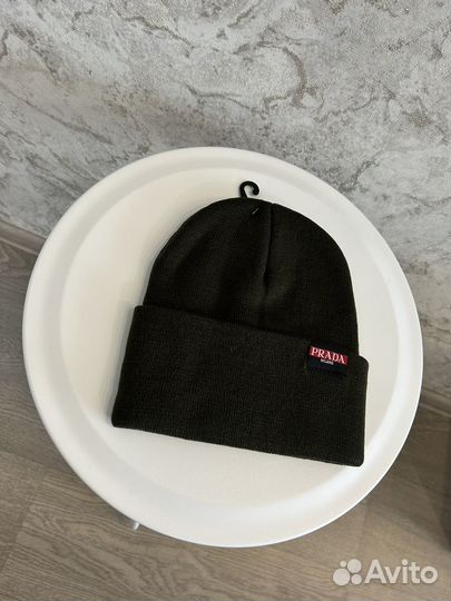 Шапка Prada