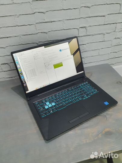 Игровой Asus TUF F17144Hz RTX2050/16GB/512GB