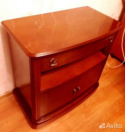 Тумбы под телевизор