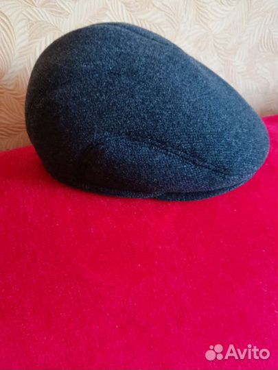 Зимняя шерстяная кепка