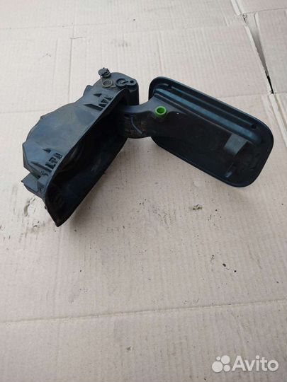 Лючок бензобака bmw е60