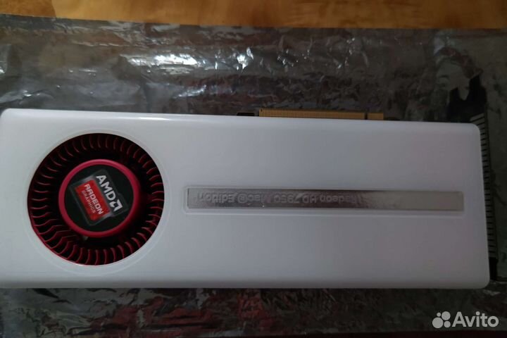 Radeon HD7950 mac edition