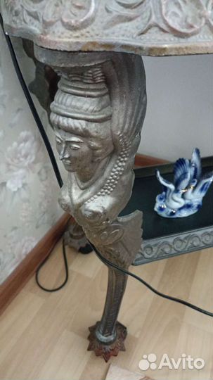 Подставка для телевизора