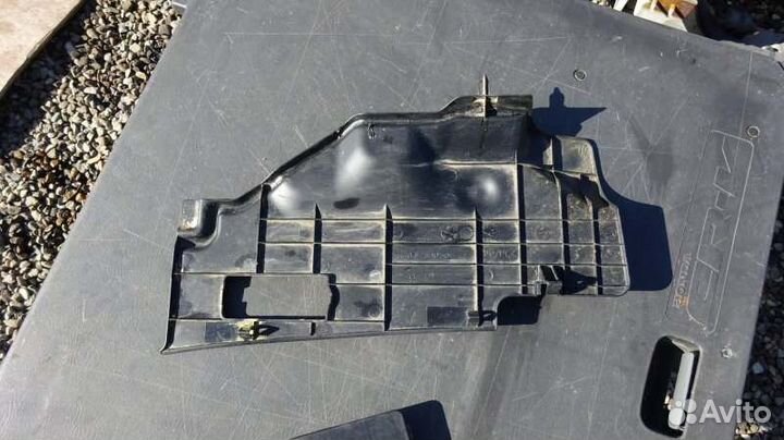 Пластик салона Toyota Camry Gracia MCV25 2MZ-FE