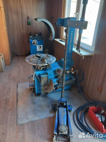 Roadcruza RA1100 A/T 265/75 R16