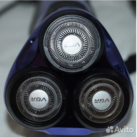 Электробритва с триммером для бороды