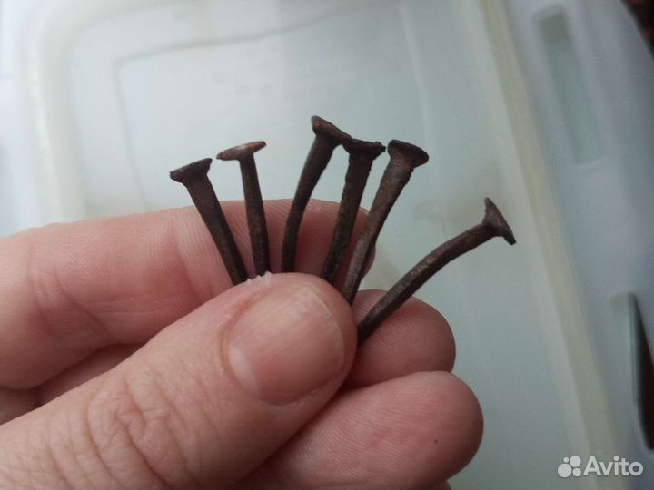 Гвозди старинные кованые 3 см