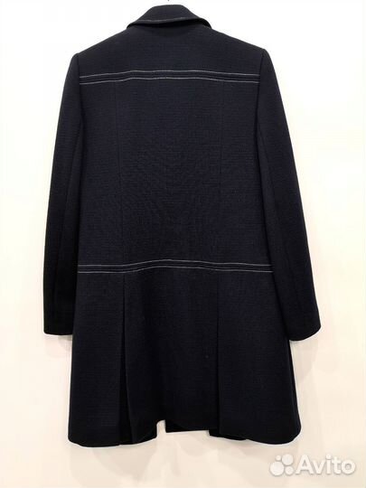 Пальто женское Love Moschino