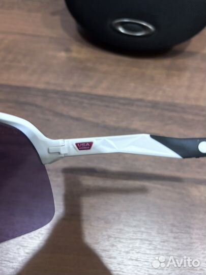 Очки Oakley sutro lite matte white